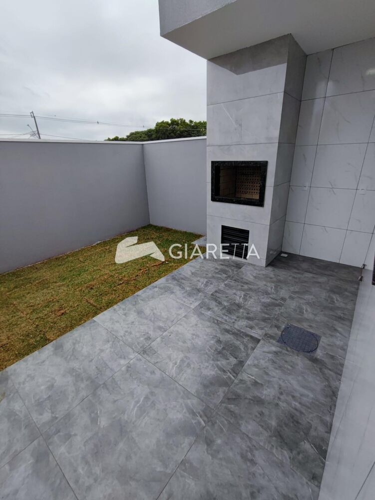 Casa à venda com 1 quarto, 58m² - Foto 2