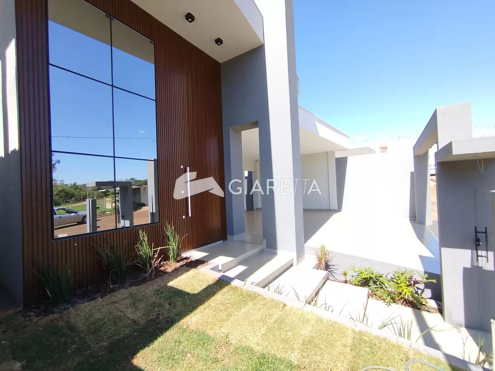 Casa à venda com 3 quartos, 198m² - Foto 3