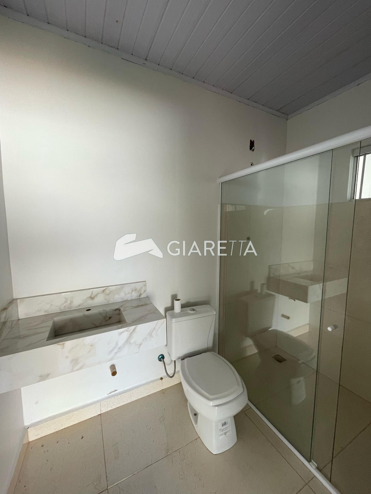 Casa à venda com 3 quartos, 70m² - Foto 4