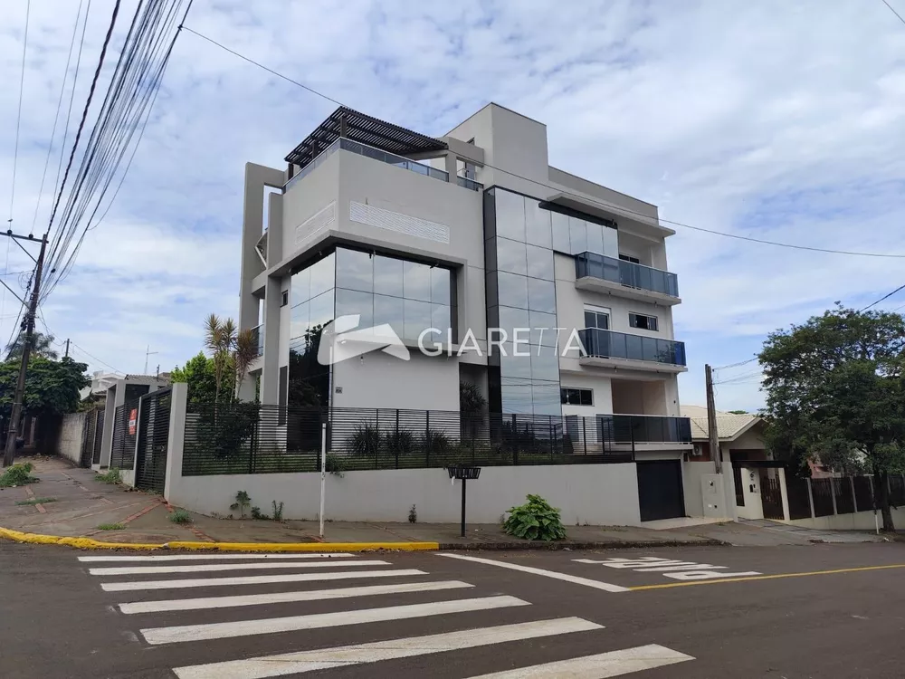 Sobrado para alugar com 2 quartos, 286m² - Foto 1