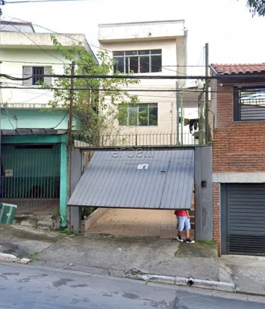 Sobrado à venda com 3 quartos, 240m² - Foto 1