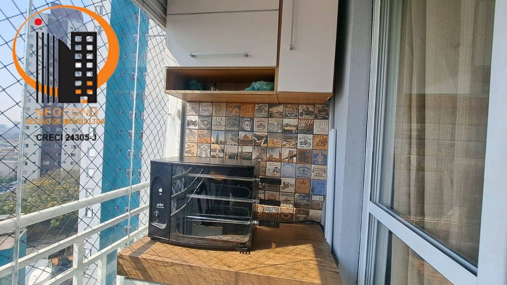 Apartamento à venda com 3 quartos, 68m² - Foto 2
