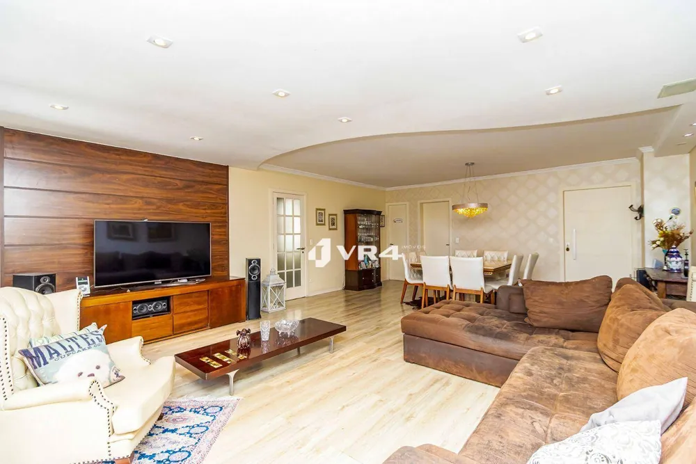 Apartamento, 3 quartos, 134 m² - Foto 3