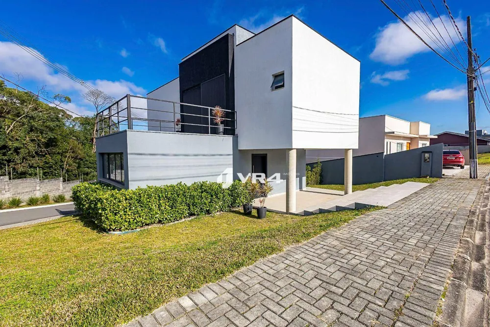 Sobrado, 3 quartos, 194 m² - Foto 1