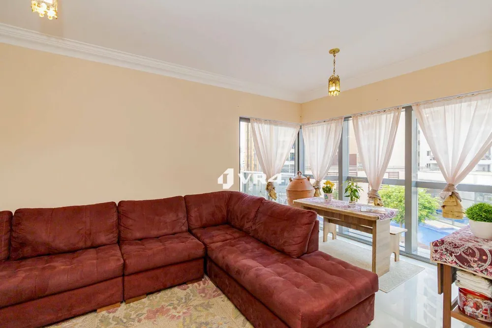 Apartamento, 3 quartos, 137 m² - Foto 2