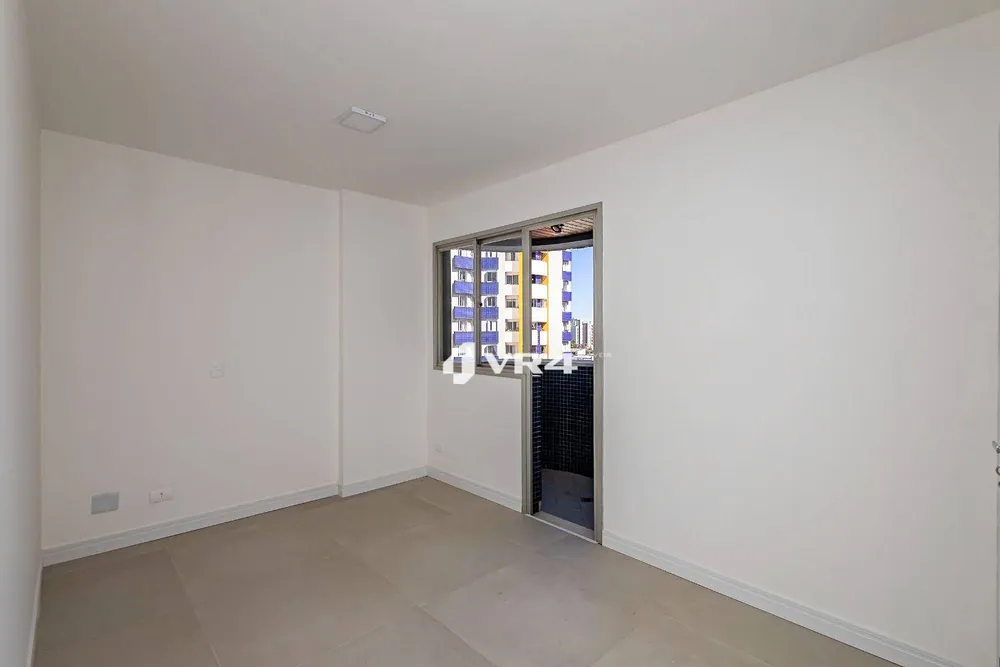Apartamento, 3 quartos, 104 m² - Foto 2