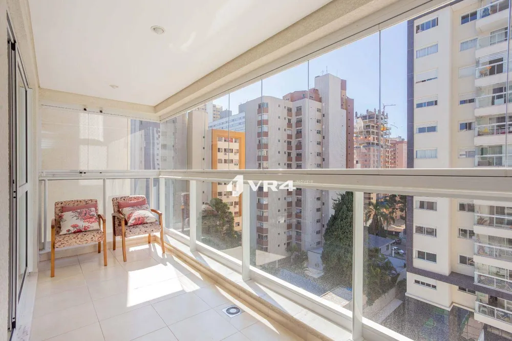 Apartamento, 3 quartos, 119 m² - Foto 4