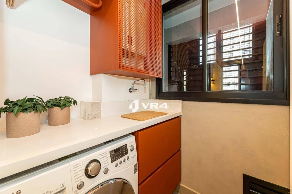 Apartamento, 3 quartos, 131 m² - Foto 1