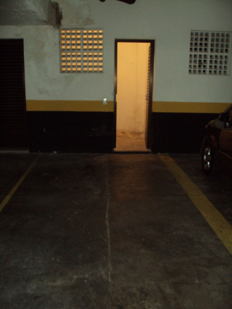 Apartamento à venda com 3 quartos, 101m² - Foto 2
