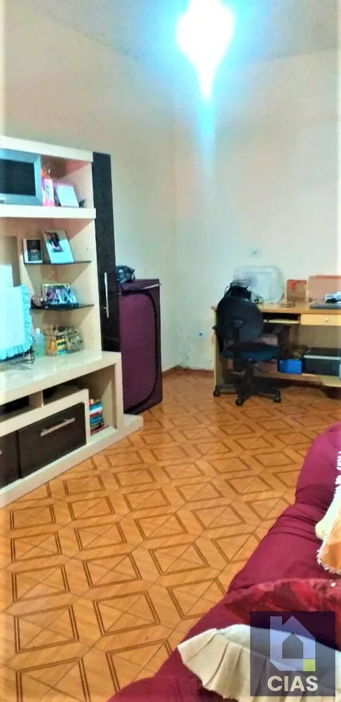 Casa, 3 quartos, 194 m² - Foto 1