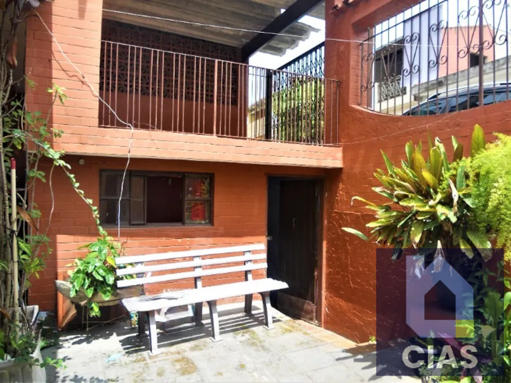 Casa, 4 quartos, 230 m² - Foto 2