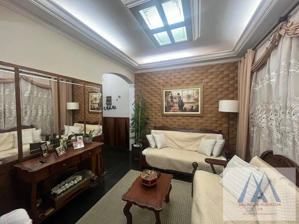 Casa, 3 quartos, 215 m² - Foto 3