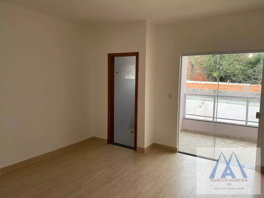 Sobrado à venda com 3 quartos, 240m² - Foto 4