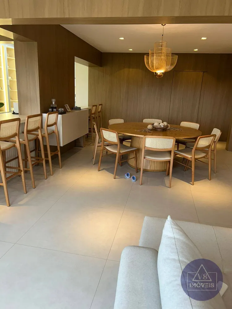 Apartamento, 3 quartos, 241 m² - Foto 3