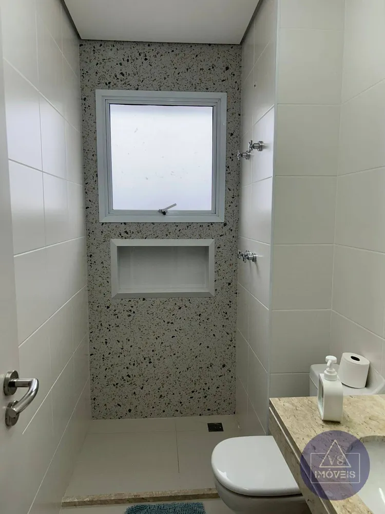 Apartamento, 3 quartos, 241 m² - Foto 4