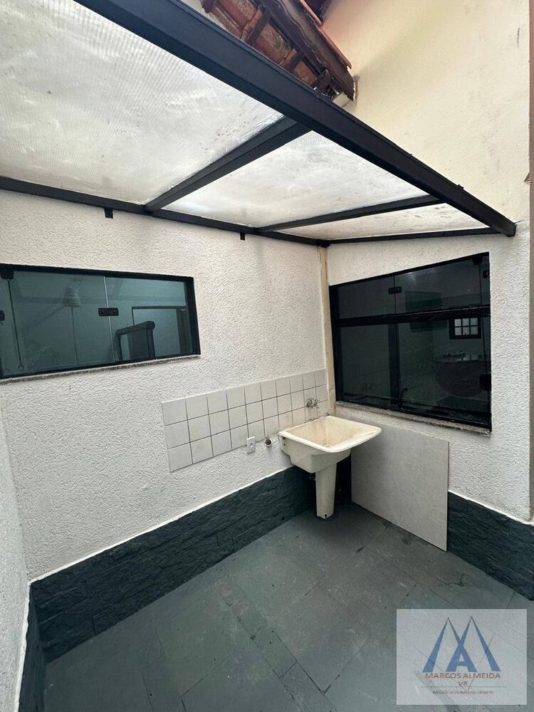 Casa à venda com 3 quartos, 128m² - Foto 7