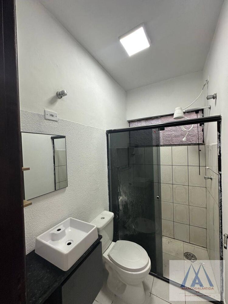 Casa à venda com 3 quartos, 128m² - Foto 4