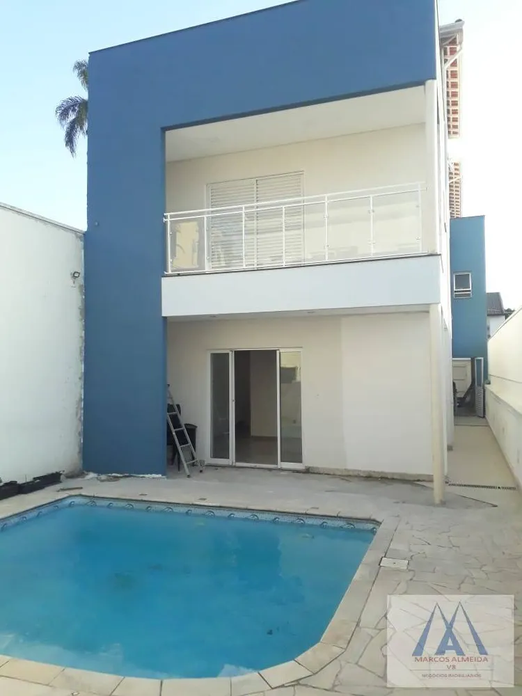 Sobrado, 3 quartos, 435 m² - Foto 2