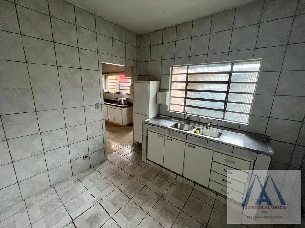 Casa, 2 quartos, 270 m² - Foto 16