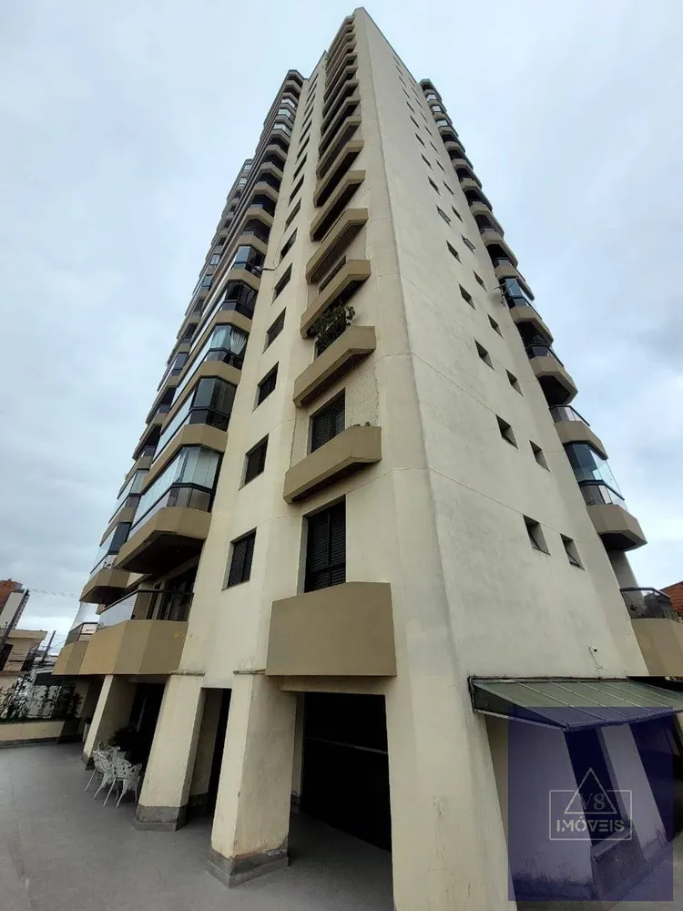 Apartamento, 3 quartos, 144 m² - Foto 1