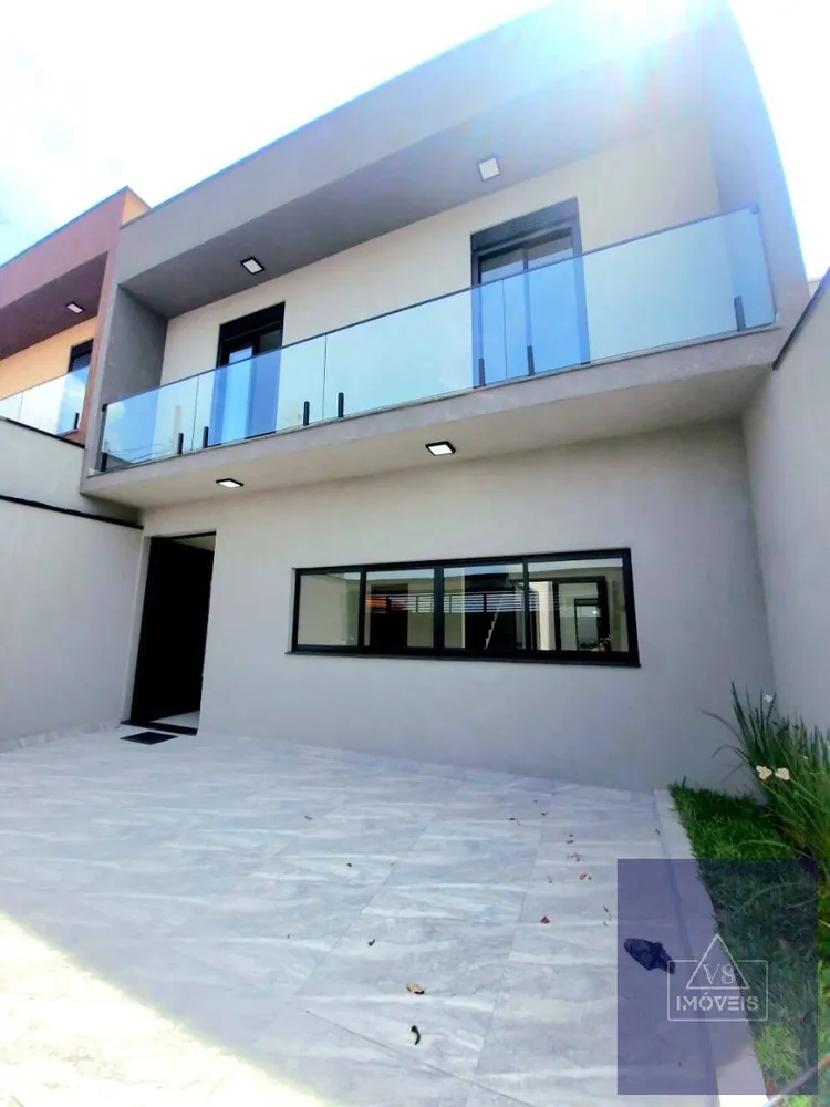 Casa, 3 quartos, 134 m² - Foto 1
