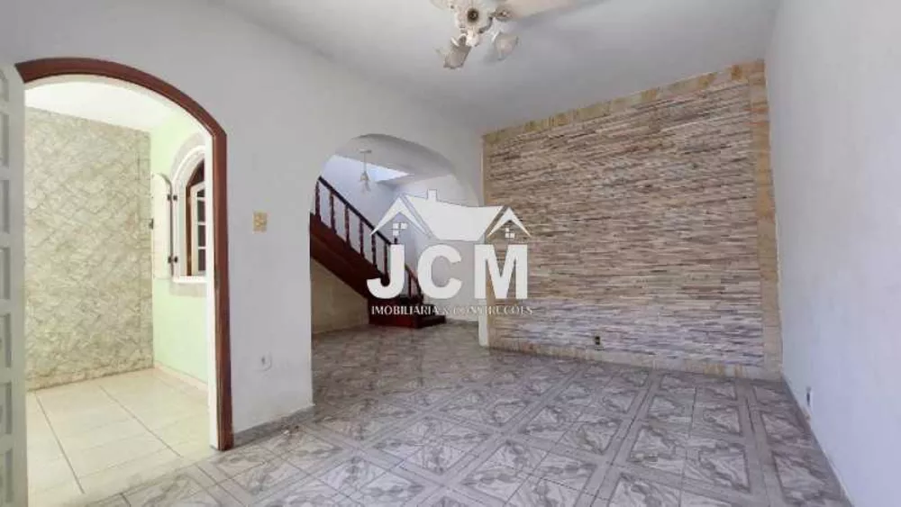 Casa, 4 quartos, 149 m² - Foto 1