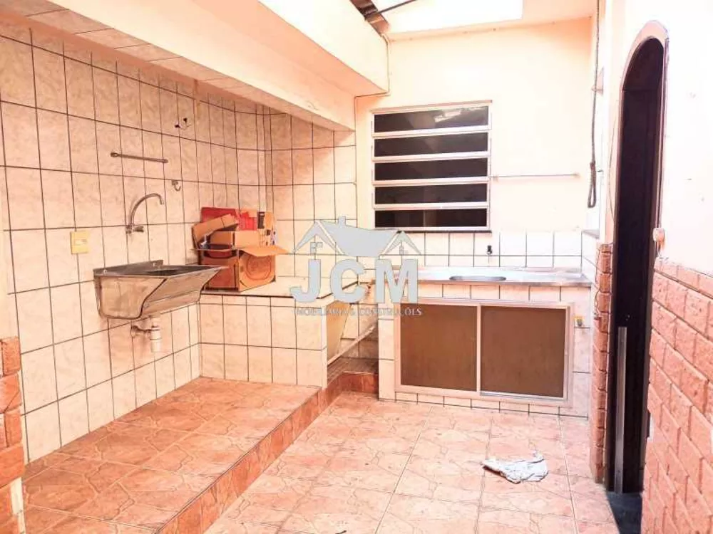 Casa, 3 quartos, 212 m² - Foto 3