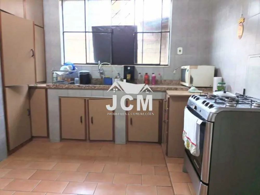 Casa, 4 quartos, 230 m² - Foto 23
