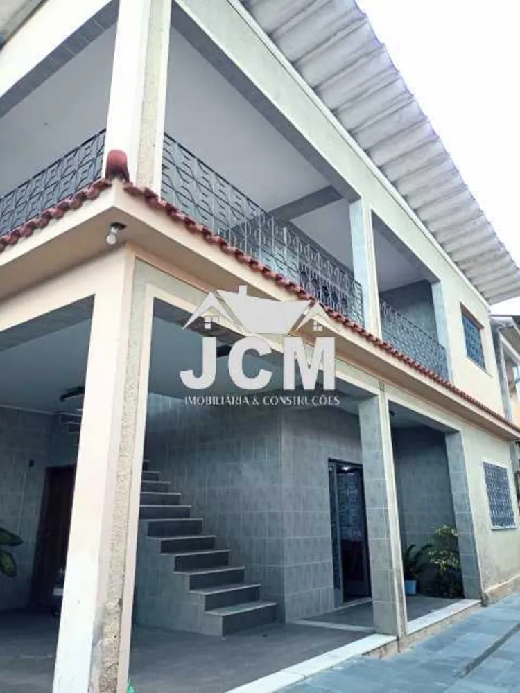 Casa, 4 quartos, 230 m² - Foto 1