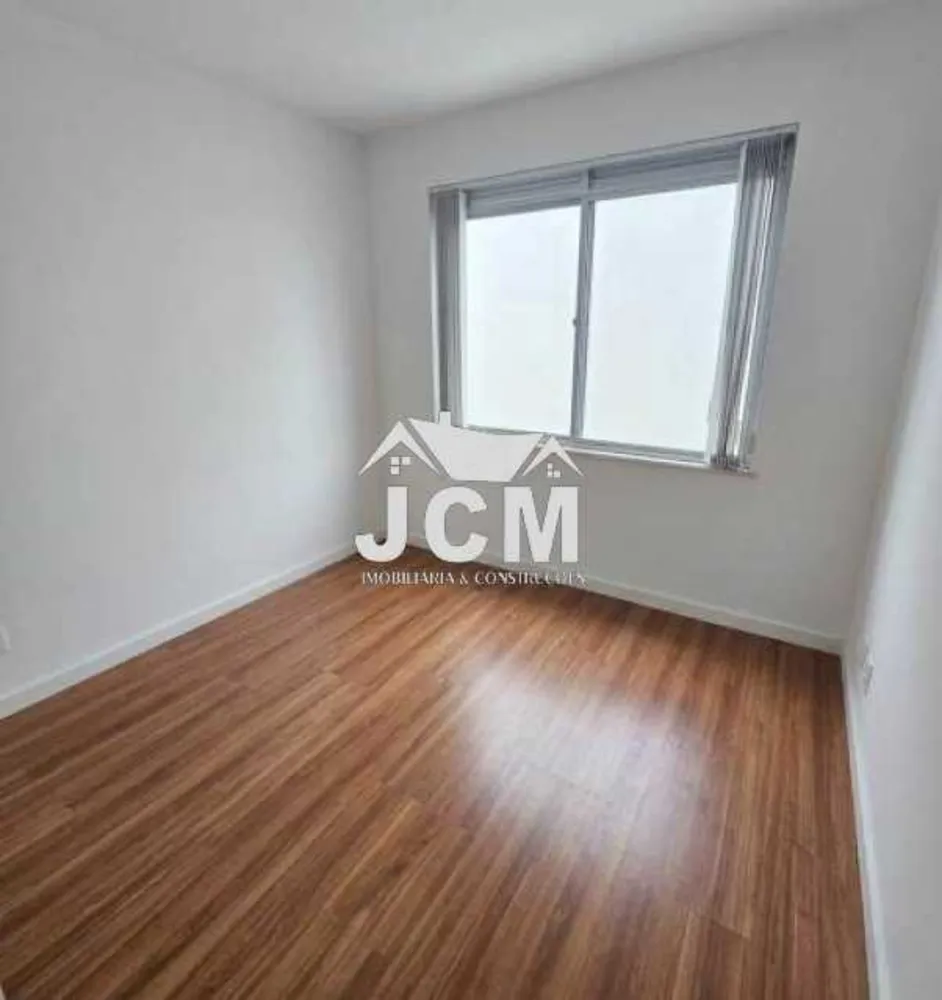 Apartamento, 3 quartos, 100 m² - Foto 2