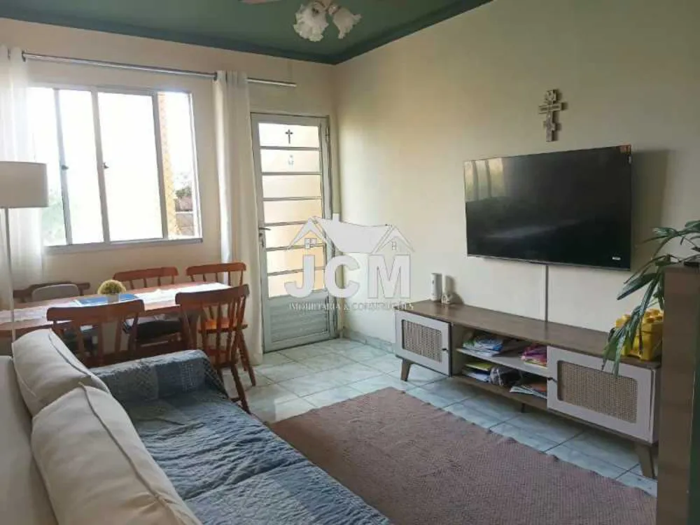 Apartamento, 2 quartos, 2016 m² - Foto 1