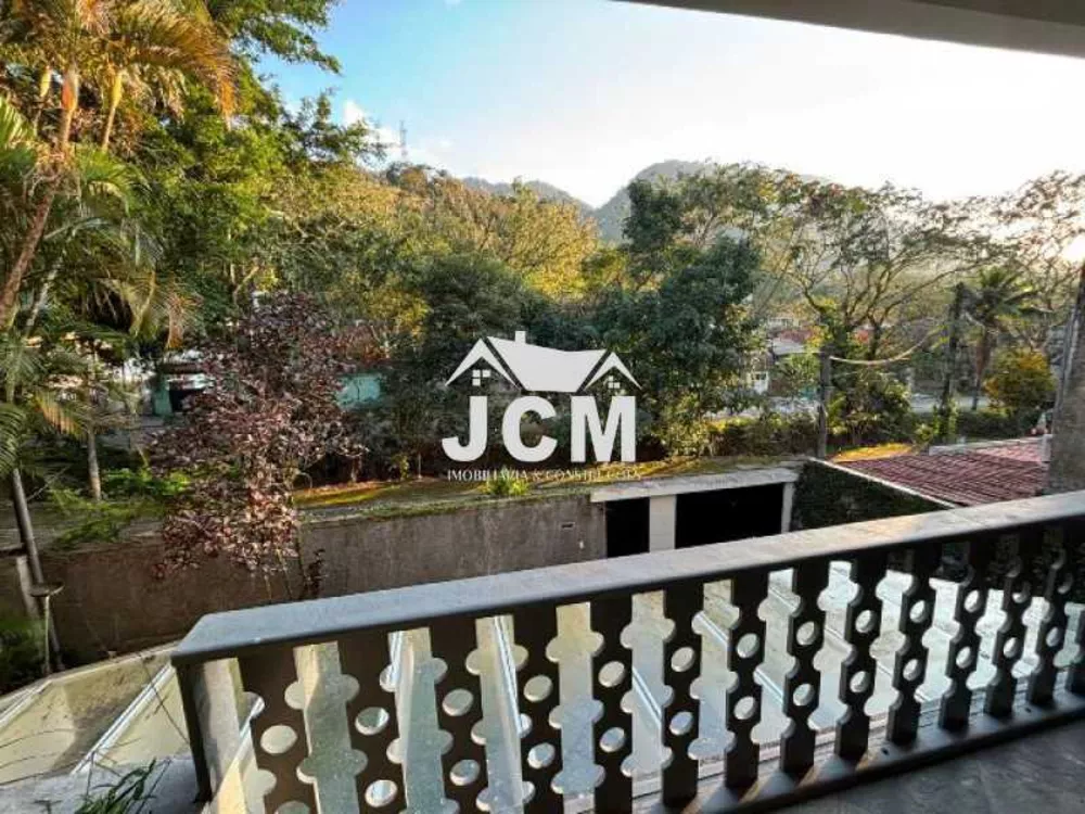Casa, 5 quartos, 254 m² - Foto 1
