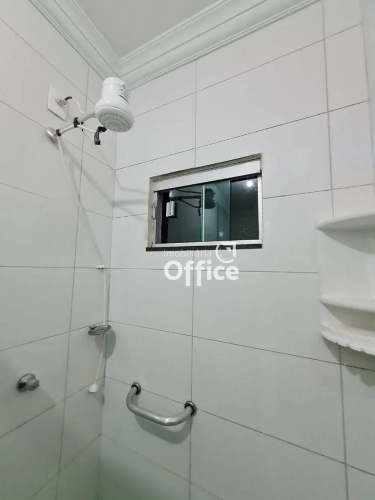 Casa, 3 quartos, 132 m² - Foto 2