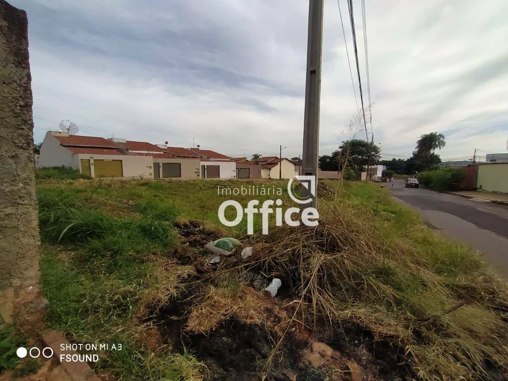 Terreno, 304 m² - Foto 1