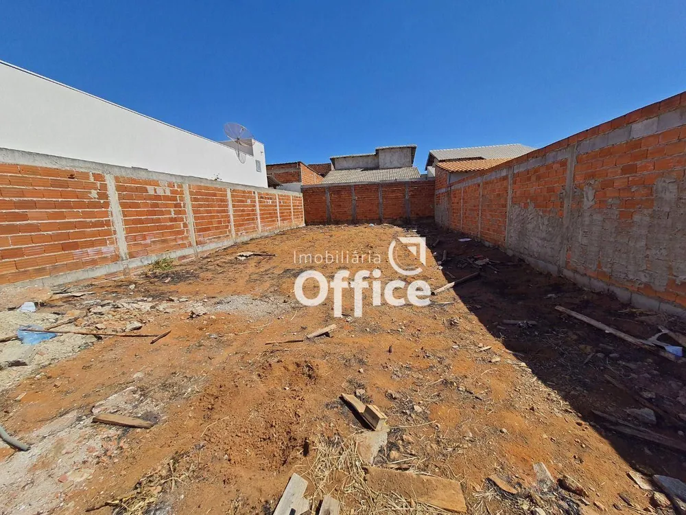 Terreno, 200 m² - Foto 1