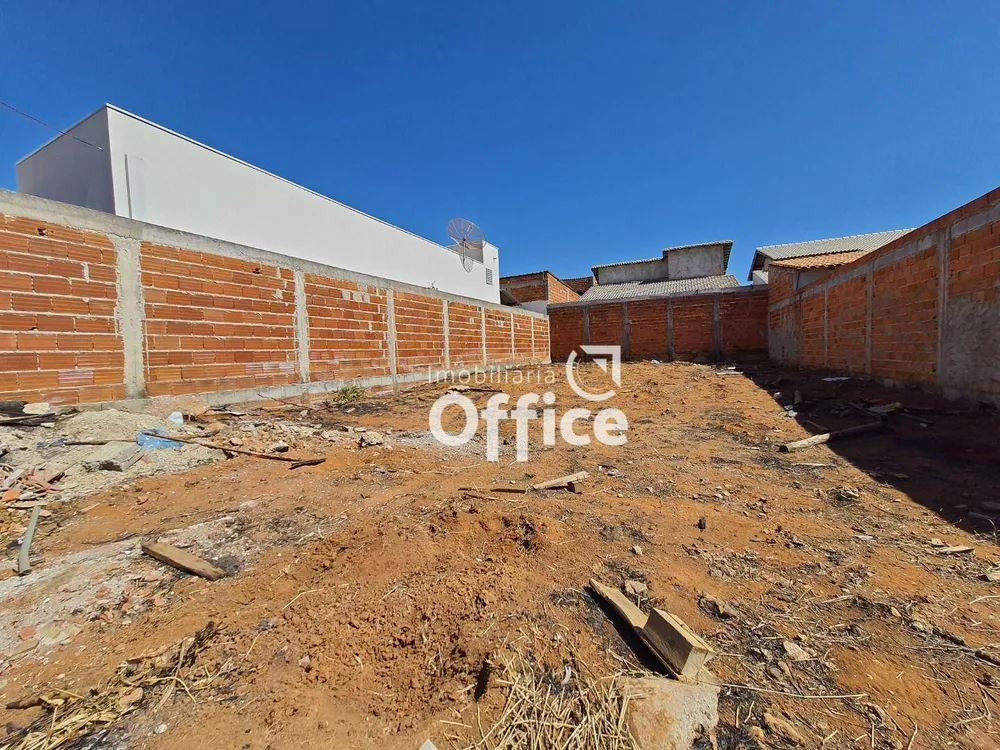Terreno, 200 m² - Foto 2