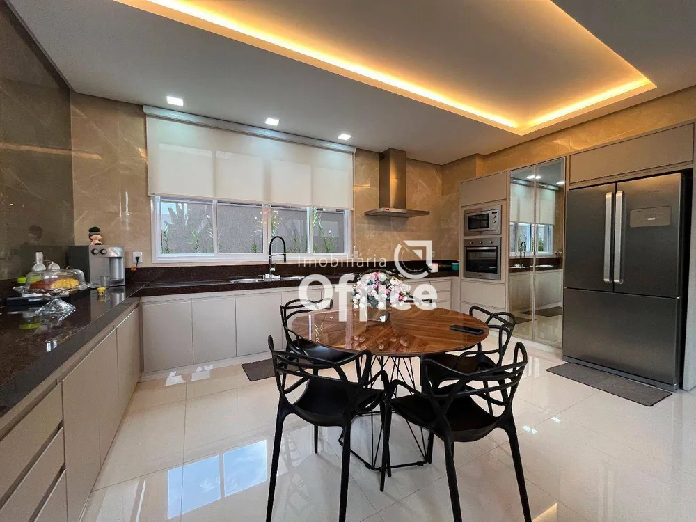 Sobrado, 4 quartos, 336 m² - Foto 3