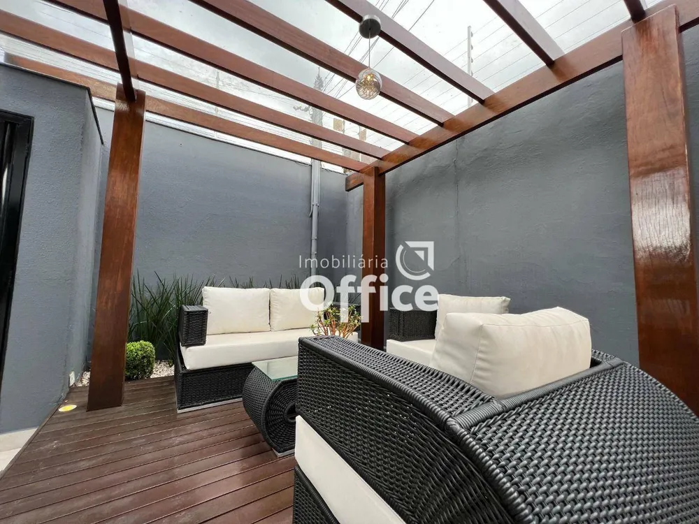Casa, 3 quartos, 220 m² - Foto 3