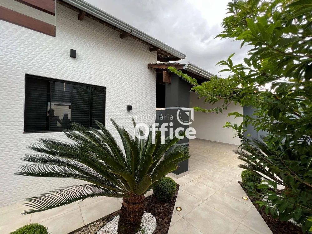 Casa, 3 quartos, 220 m² - Foto 2
