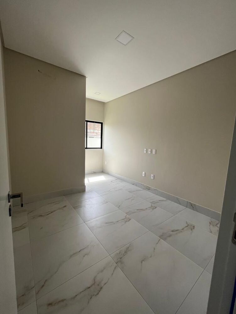 Casa, 3 quartos, 184 m² - Foto 3