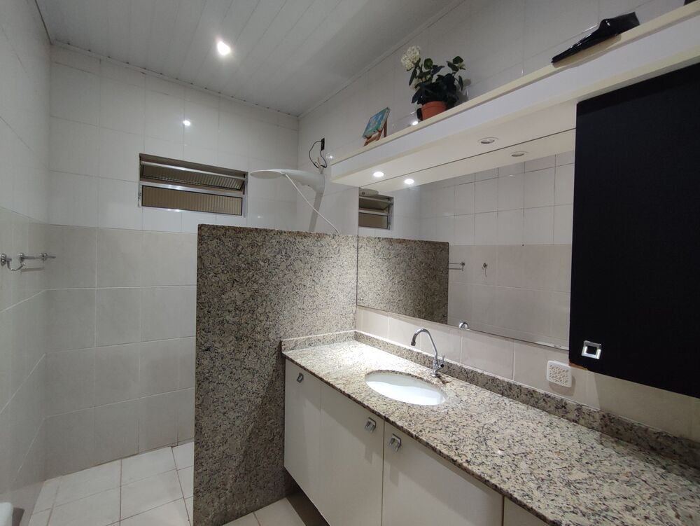 Casa, 3 quartos, 250 m² - Foto 17