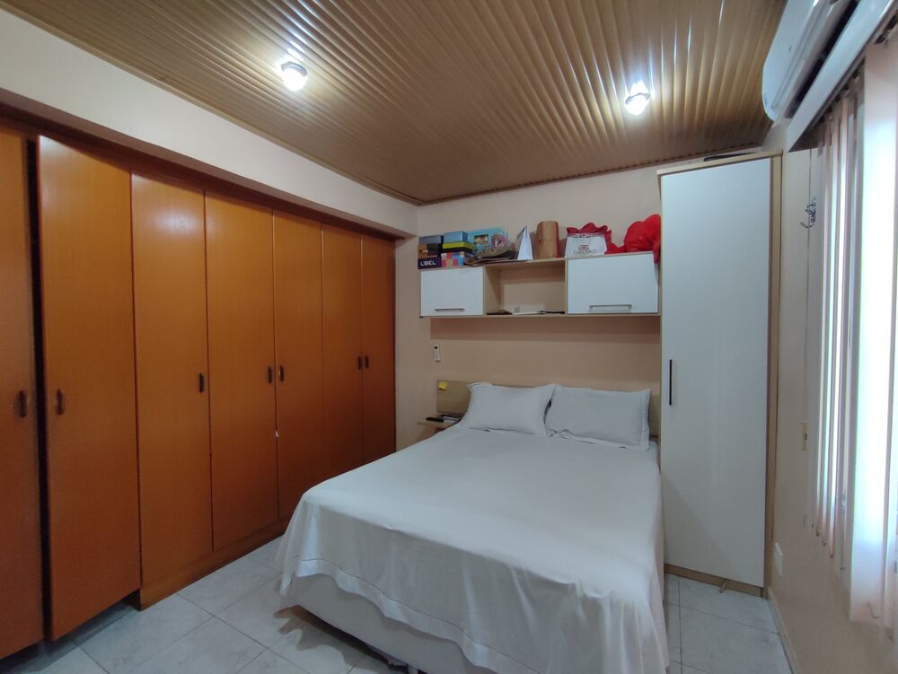 Casa, 3 quartos, 250 m² - Foto 4