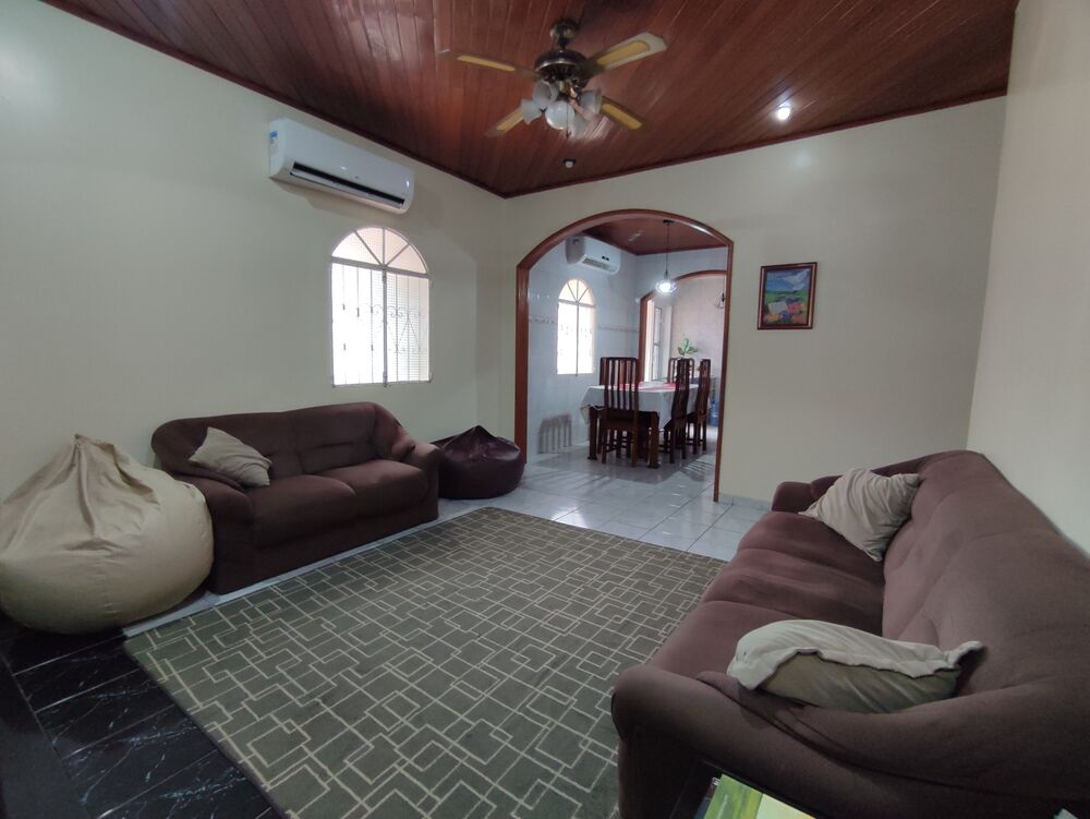 Casa, 3 quartos, 250 m² - Foto 2