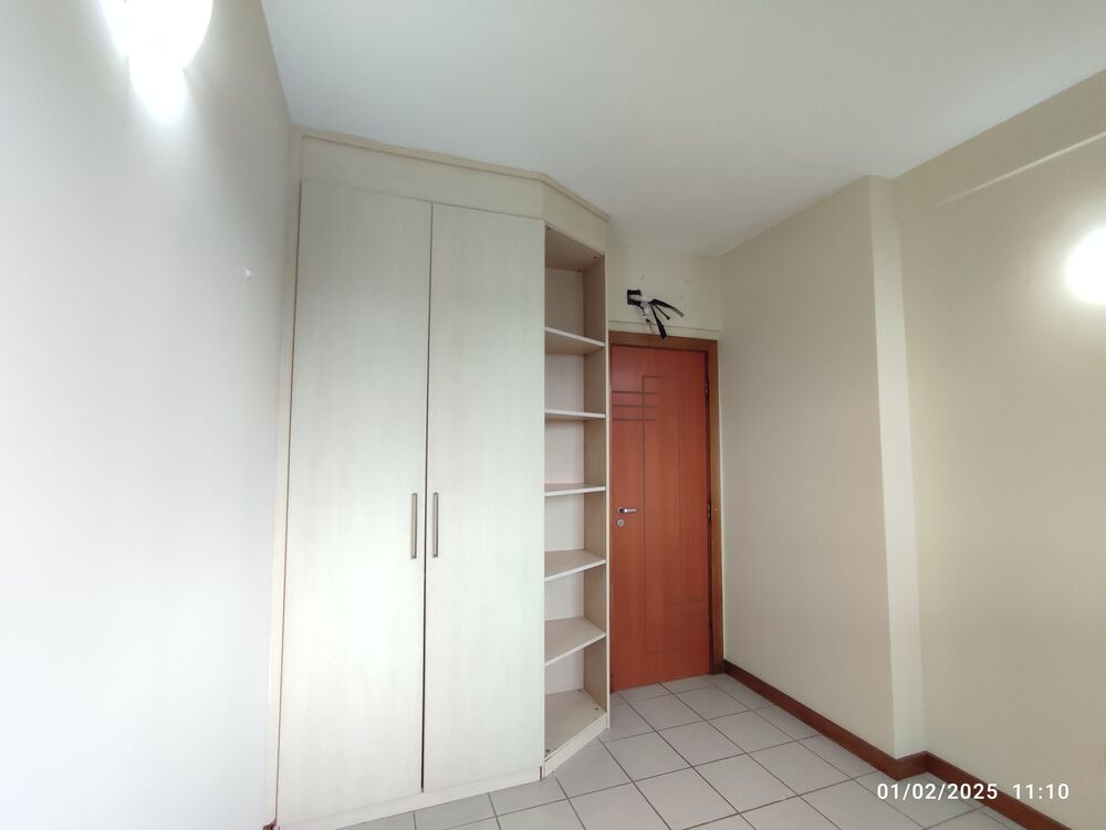 Apartamento à venda com 3 quartos, 110m² - Foto 6