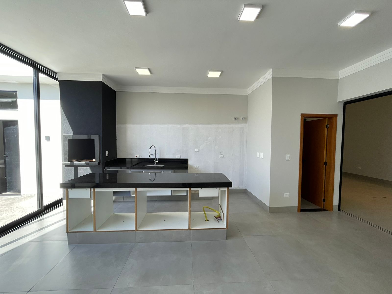 Casa à venda com 3 quartos, 200m² - Foto 11