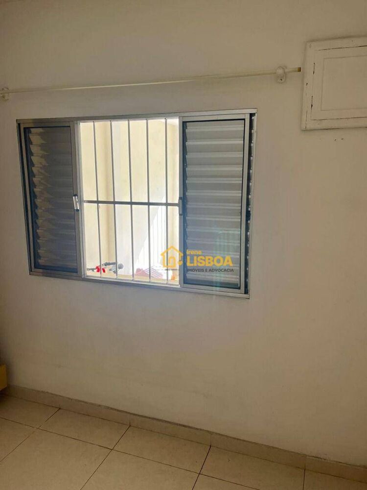 Casa, 2 quartos, 180 m² - Foto 2