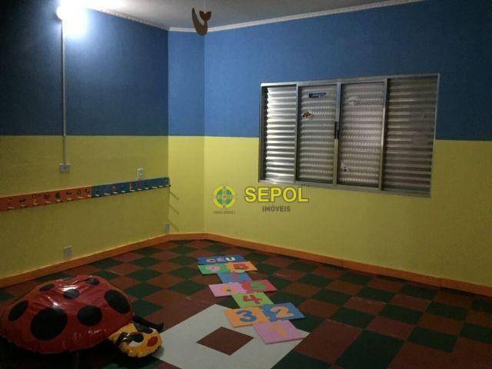Sobrado, 3 quartos, 272 m² - Foto 4