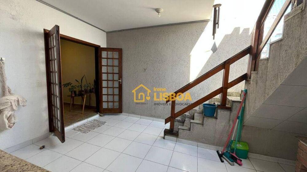 Sobrado, 3 quartos, 250 m² - Foto 6