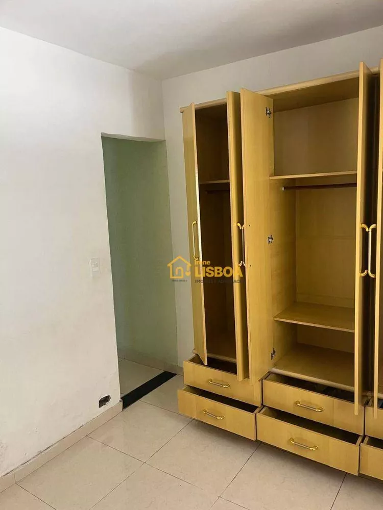 Casa, 3 quartos, 250 m² - Foto 11