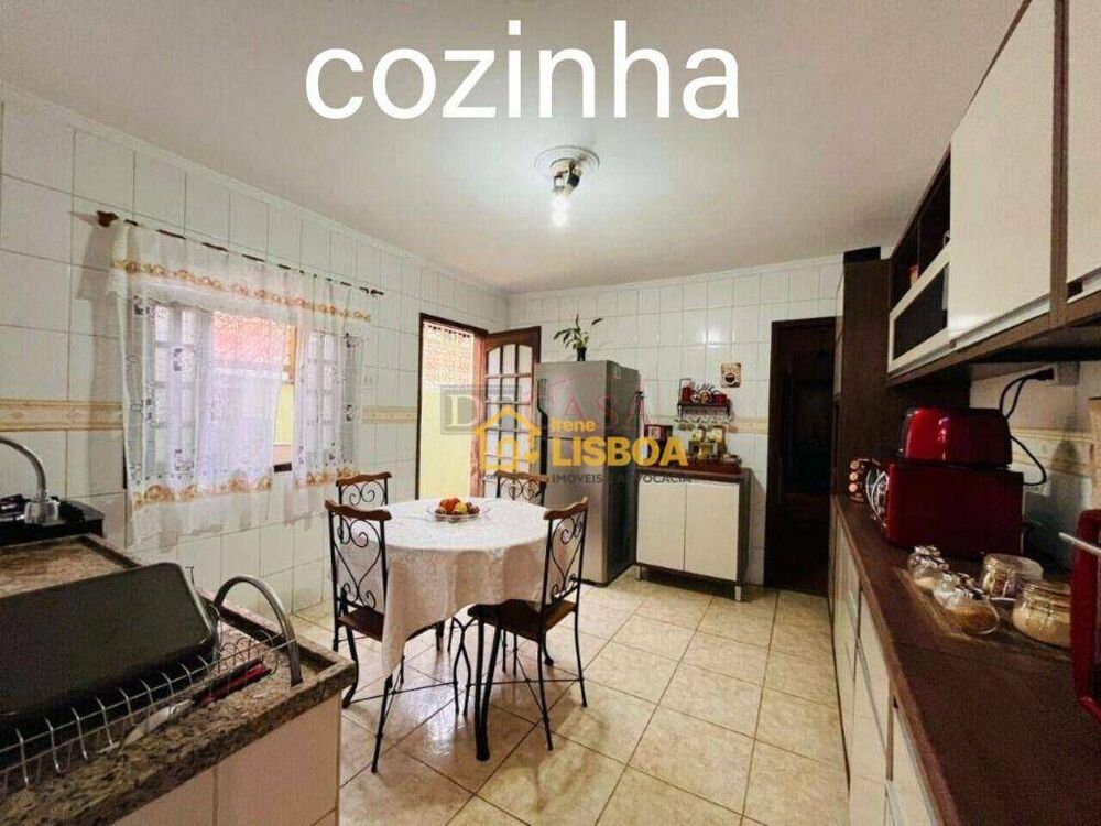 Sobrado, 3 quartos, 230 m² - Foto 1